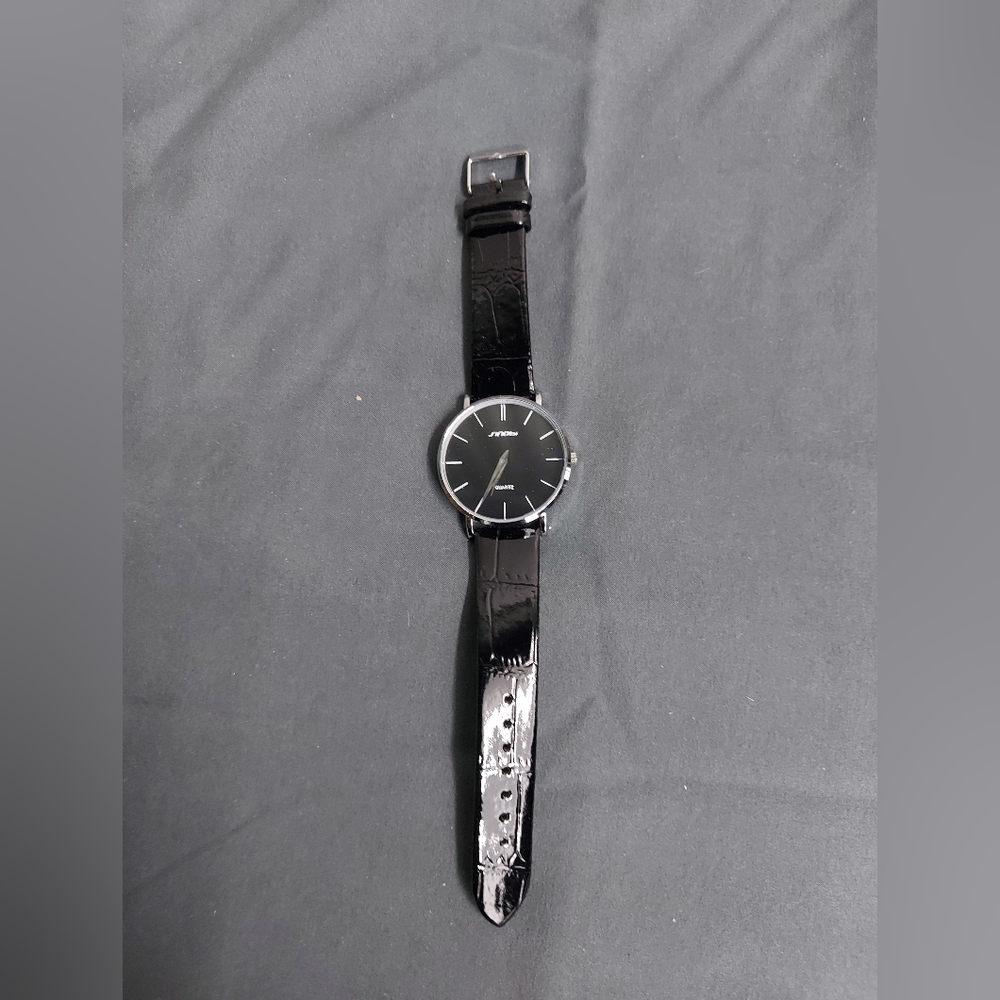 ❣️Men Sinobi leather band watch (New battery) 01